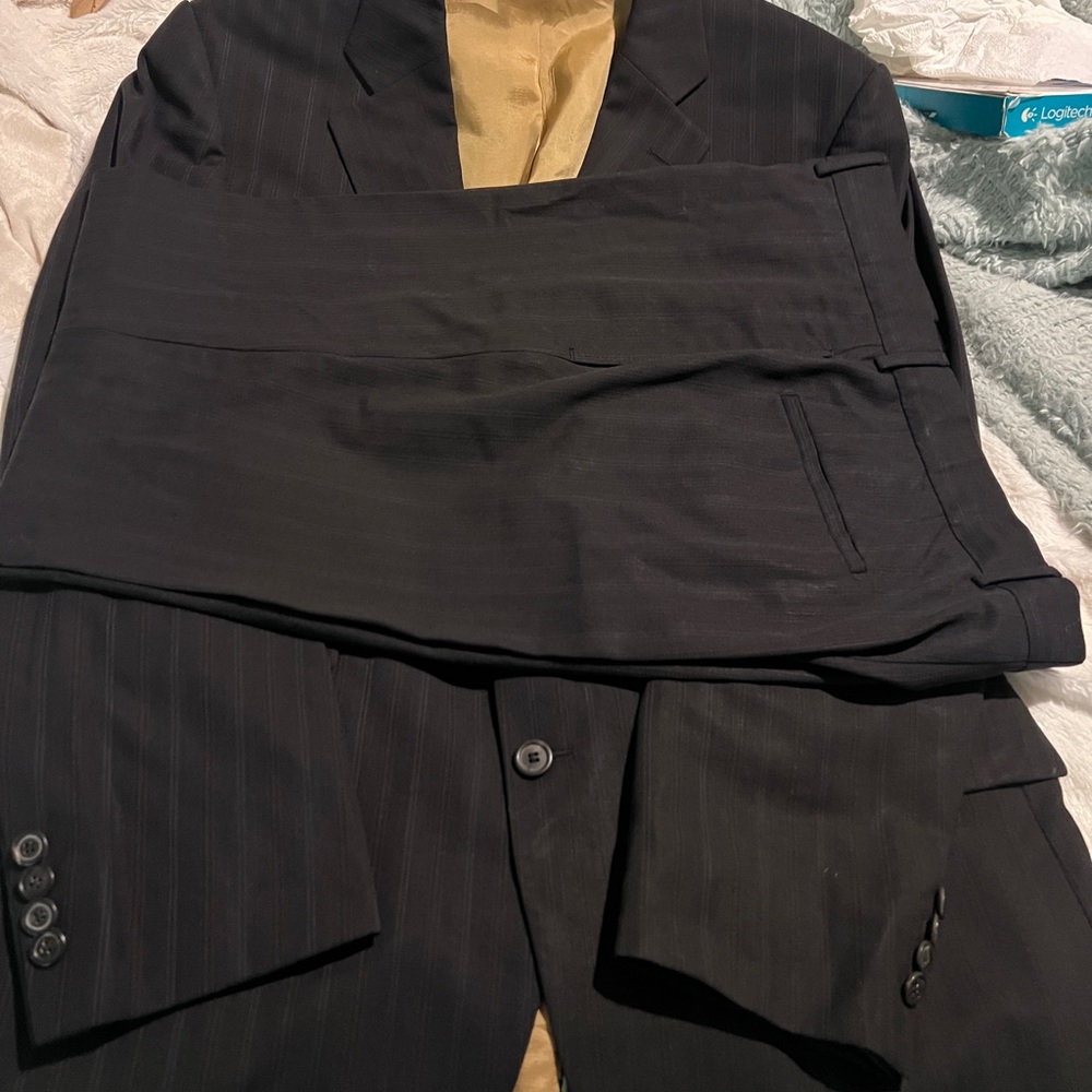 Stunning Hugo Boss Brand New Black Pinstripe Suit